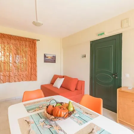 Emma 158 - Blue Glyfada Private Homes *