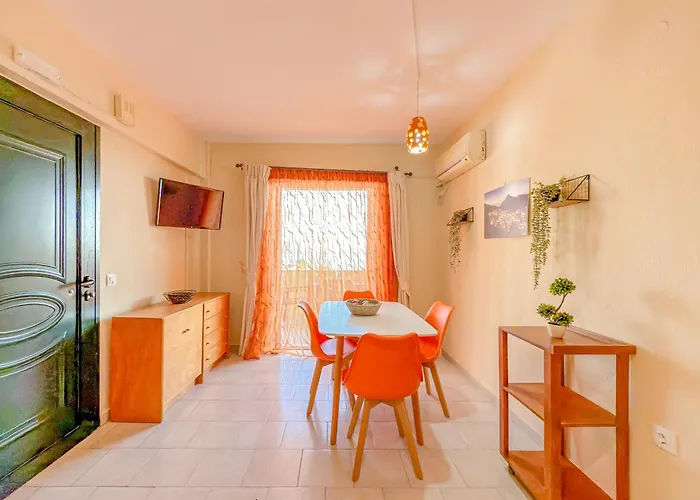 Emma 158 - Blue Private Homes *